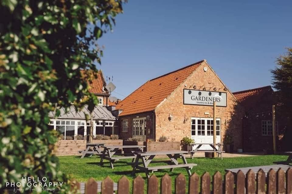 The Gardeners Country Inn Goxhill  Eksteriør bilde