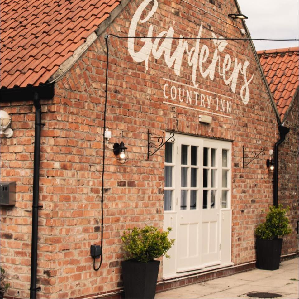 The Gardeners Country Inn Goxhill  Eksteriør bilde
